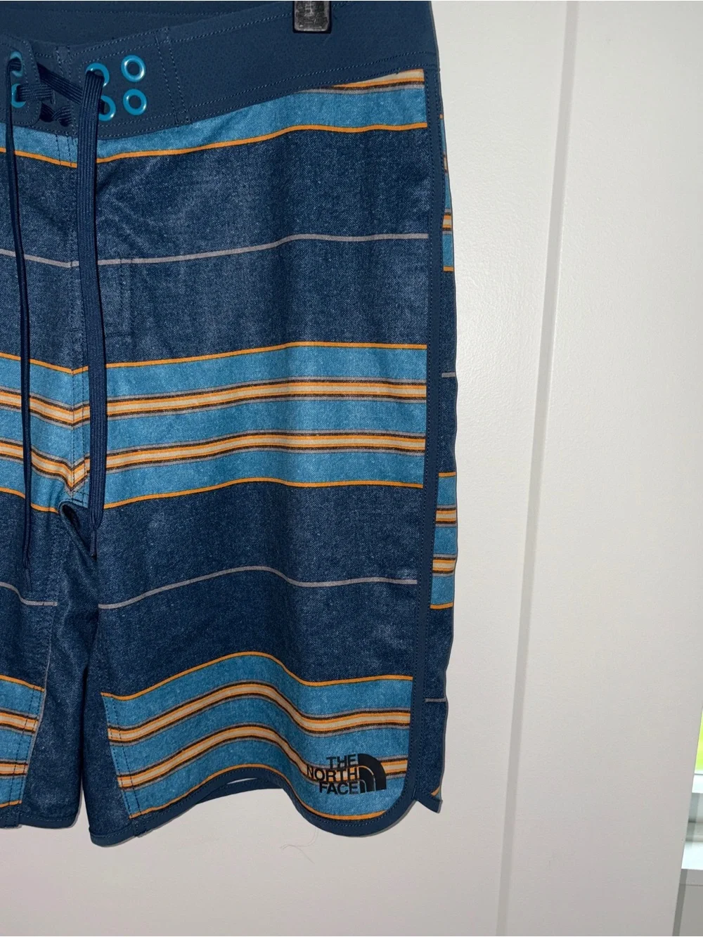 NWOT The North Face board shorts men's sz 34
